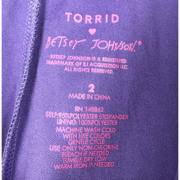 Torrid Betsey Johnson Mesh Pencil Skirt Front Slit Lined Purple Floral Size 2 2X - Picture 6 of 6